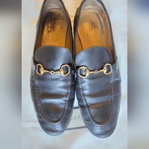 Gucci Black Leather Horsebit Loafers with Gold Hardware Size 37gucci / 7 US
